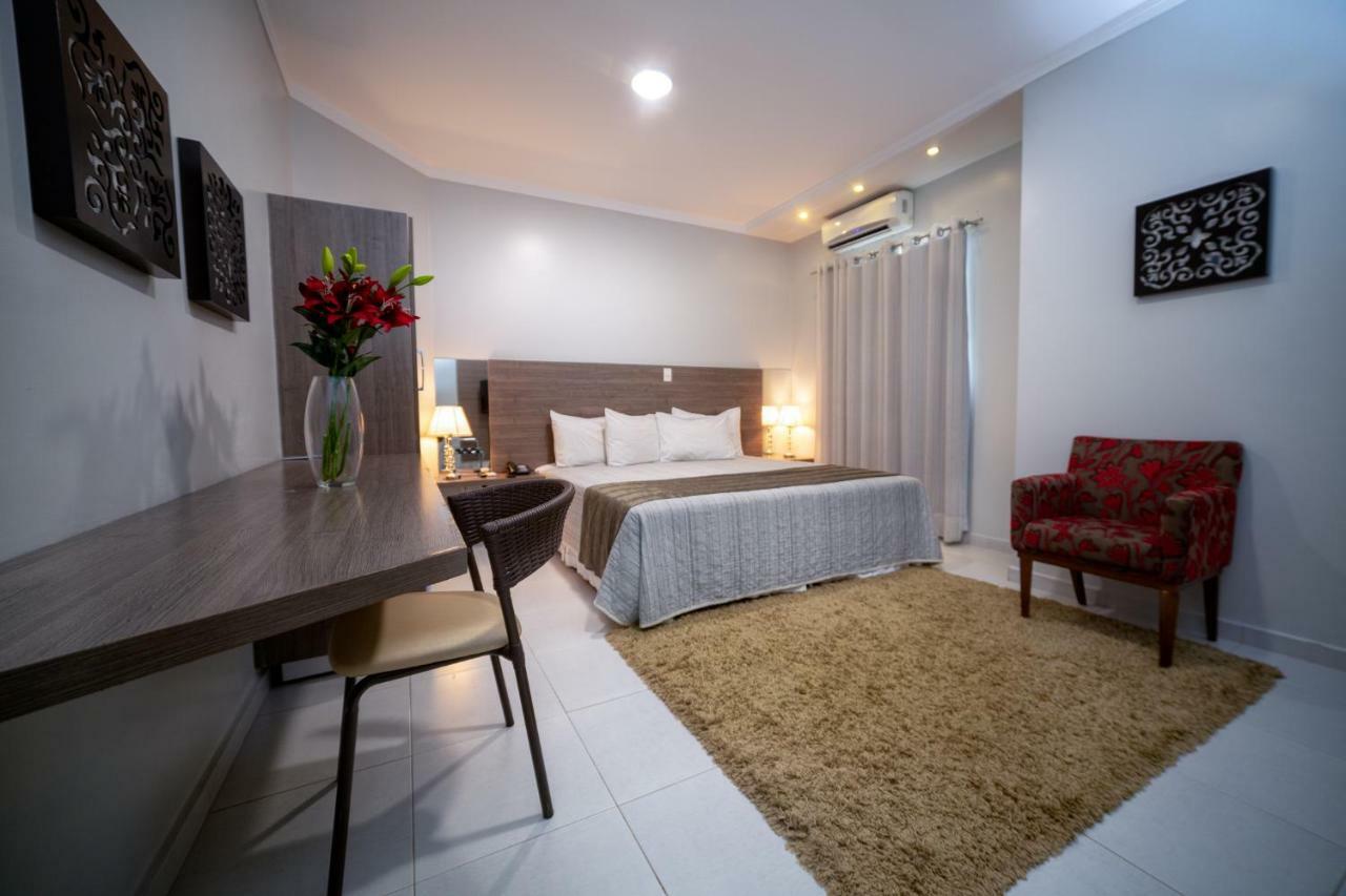 Hotel Porto Madeira Pôrto Velho Extérieur photo