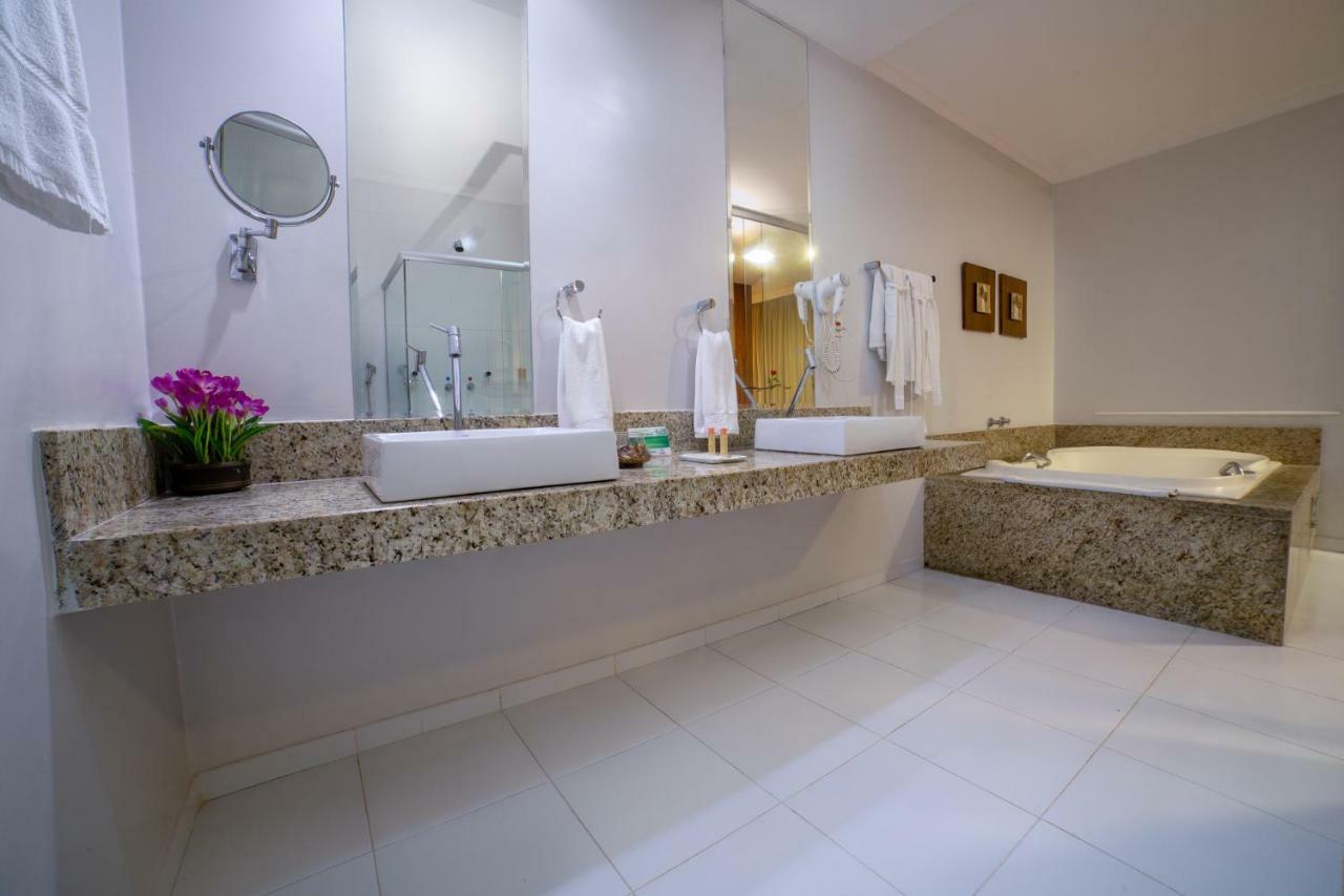 Hotel Porto Madeira Pôrto Velho Extérieur photo