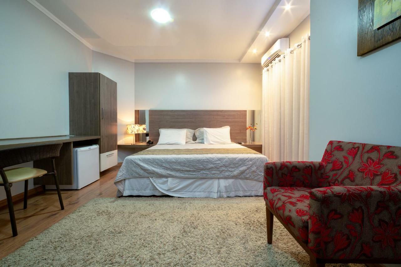 Hotel Porto Madeira Pôrto Velho Extérieur photo